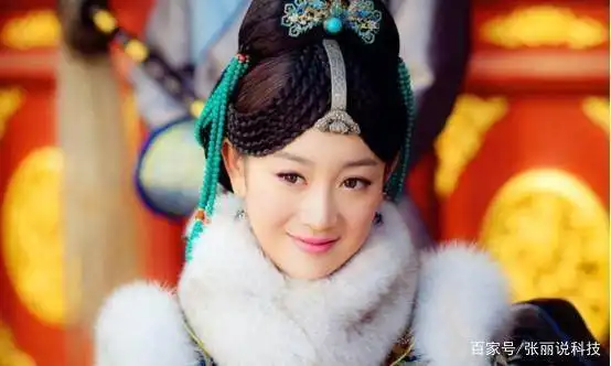 一些明星看起来像一个天神,在街上行走,没有人知道他们的辉煌