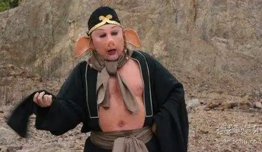 猪八戒扮演者马德华已74岁,娶了嫦娥,事业有成儿子出色