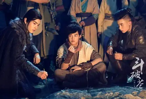 斗破苍穹观众想要天马行空的玄幻,不是要华山论剑般武侠
