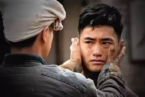 平凡的世界豆瓣高分,原著成经典,它揭示了这3点人生真相