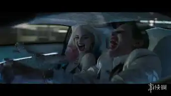 小丑女r级重口剧首曝剧照毒藤女猫女姐妹相助