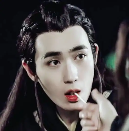 4月80后明星商业价值榜排名赵丽颖不敌杨幂,榜首是热播男主
