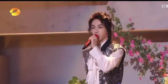 湖南跨年晚会蔡依林不愧是天后,檀健次梦回相柳,王一博造型垮