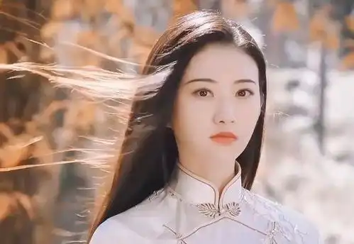 景甜的背景有多强,国际巨星甘为她当绿叶,冯小刚投资两部剧给她
