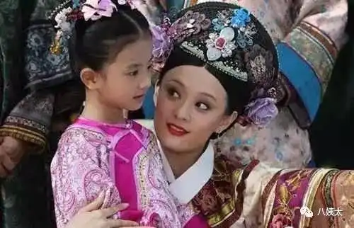如懿传15妃子新剧照比美,服装颜色好老气,网友跟甄嬛传没得比
