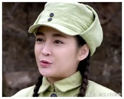 因为遇见你里惊鸿一瞥,如今李眸又凭滹沱儿女圈粉无数
