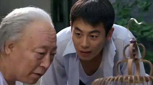 正阳门下韩春明请大爷出山,提笼架鸟好不卑微,只因是这位爷
