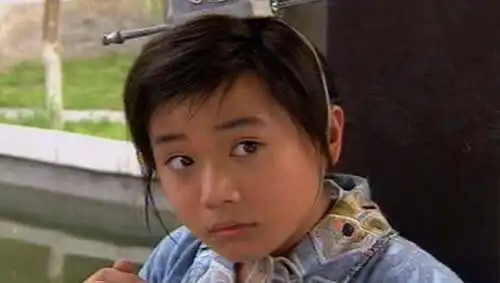 皇帝刁难大臣要吃公鸡下的蛋,小孩用一句话解决,保住性命还升官