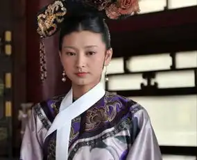 甄嬛传敢爱敢恨沈眉庄,爱到卑微年世兰
