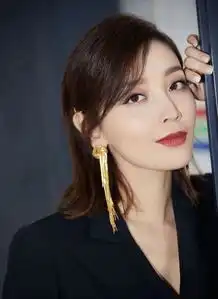 我们都要好好的今晚开播
