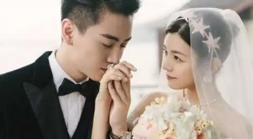 陈妍希回应网友劝陈晓赵丽颖在一起我们好好的,其他不用理会