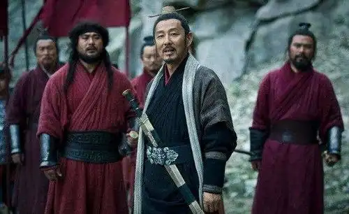 项羽后院起火,韩信趁火打劫占关中,刘邦为何成为最大赢家