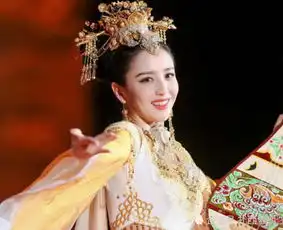 佟丽娅为啥一直出演古装剧看到她现代剧照,网友我心动了
