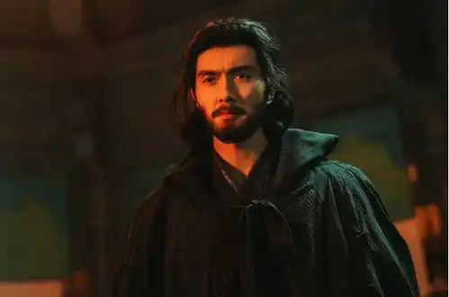 金庸武侠世界首播,金庸先生的棺材板快压不住了
