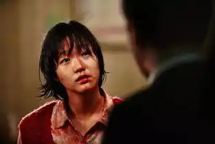 嘤嘤嘤,我被这位单眼皮姑娘迷住了