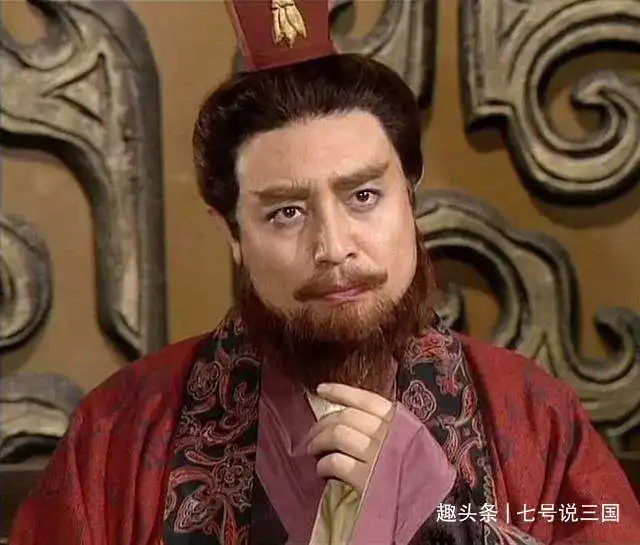 合肥之战时,孙权率领十万大军,怎么惨败给张辽的800军士的

