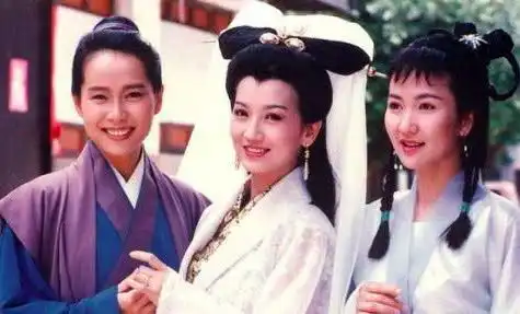 新白娘子翻拍,赵雅芝儿子及原班人马出演,还有西游记中重量人物
