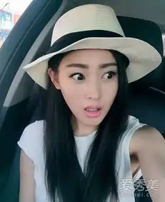 还在纠结发色黑长直才是女神最爱发型
