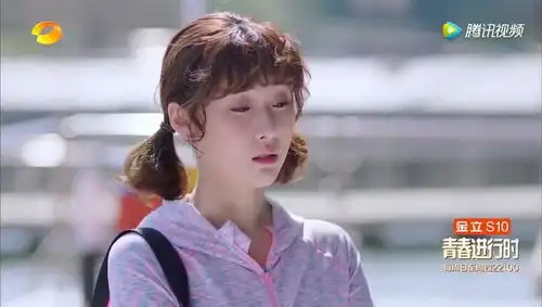 浪花一朵朵向阳阳装可爱被撞见,祁睿峰直接怼她女神经

