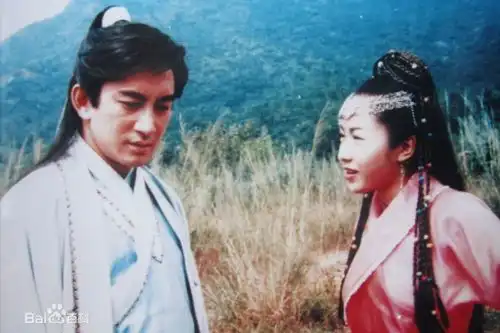 苏有朋与张启华版倚天屠龙记对比,青出于蓝胜于蓝,评价喜人