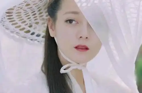 幸福,触手可及正在热播,热巴又一新剧即将开播,看到男主后