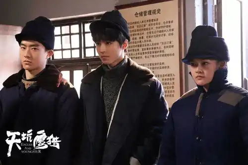 她是天坑鹰猎里的菜瓜,也可能是演技最好的00后
