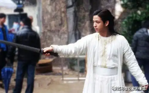 金庸笔下谁内力最深不是段誉虚竹,而是从未展现内力的一位高人

