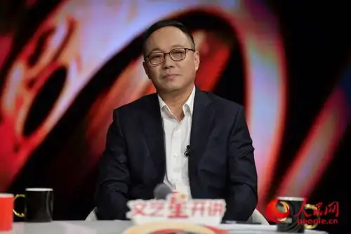 对话悬崖之上主创张艺谋张译如何在谍战中突围
