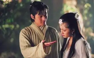 活久见胡歌和杨幂同框还在台下说悄悄话