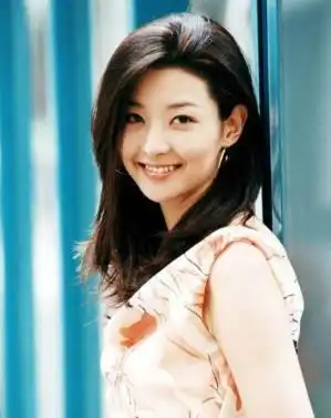 宋善美索偿13亿判胜诉丈夫3年前遭买凶杀害因出演天桥风云走红
