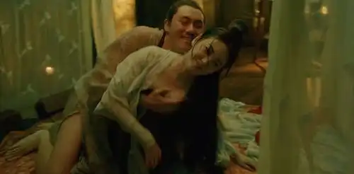 张雨绮的这段激情戏,你们能给几分男演员太猥琐画面不堪入目