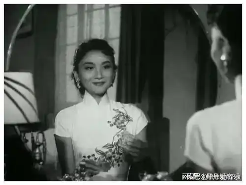 挨到与夏梦同一天离世,金庸一生对夏梦到底有多痴情