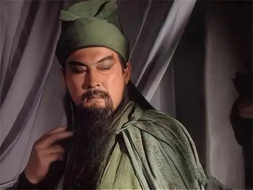 襄樊之战中,面对败退的关羽,曹操为何没有全力追歼

