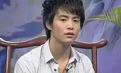 与公司解约后被禁唱这首歌,沉寂七年重新买回版权,今写进教科书
